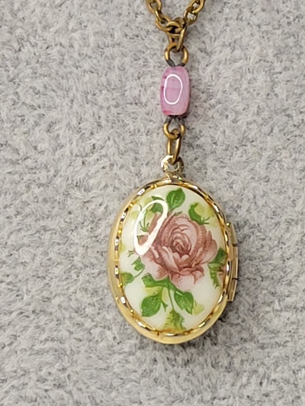 ▪︎Vtg Locket Necklace